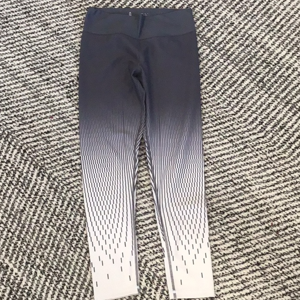 Vie ombré grey small leggings